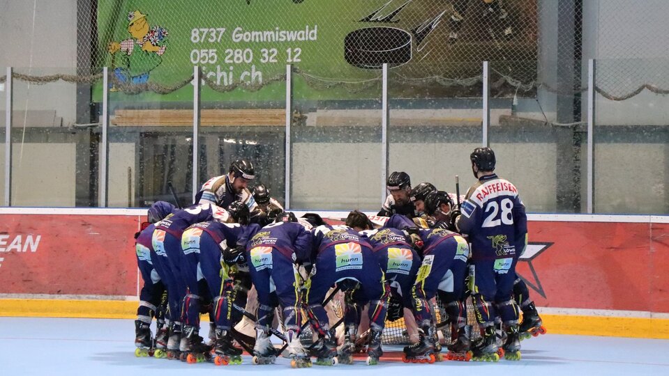 Labeda Rockets Inline Hockey National League - Final: Labeda Rockets vs. Z-Fighters ...